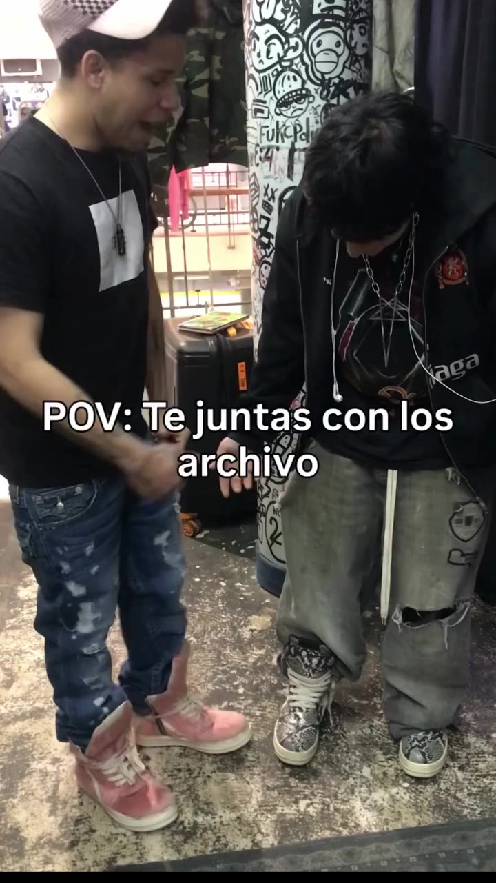 Que pesado que son los arkivo😿😿🥲🥲 . . . . . . #argentina🇦🇷 #fashion…