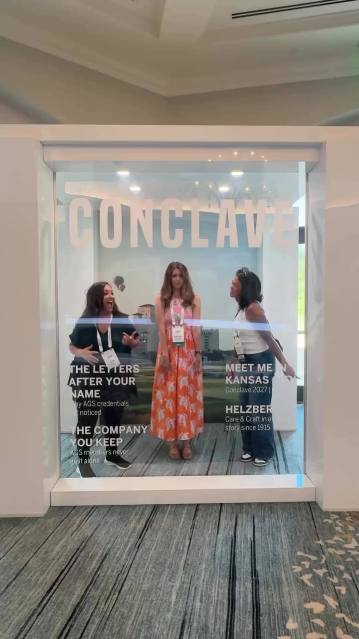 POV: you’re Jonathan and somehow every work trip turns into a girls’ trip you…