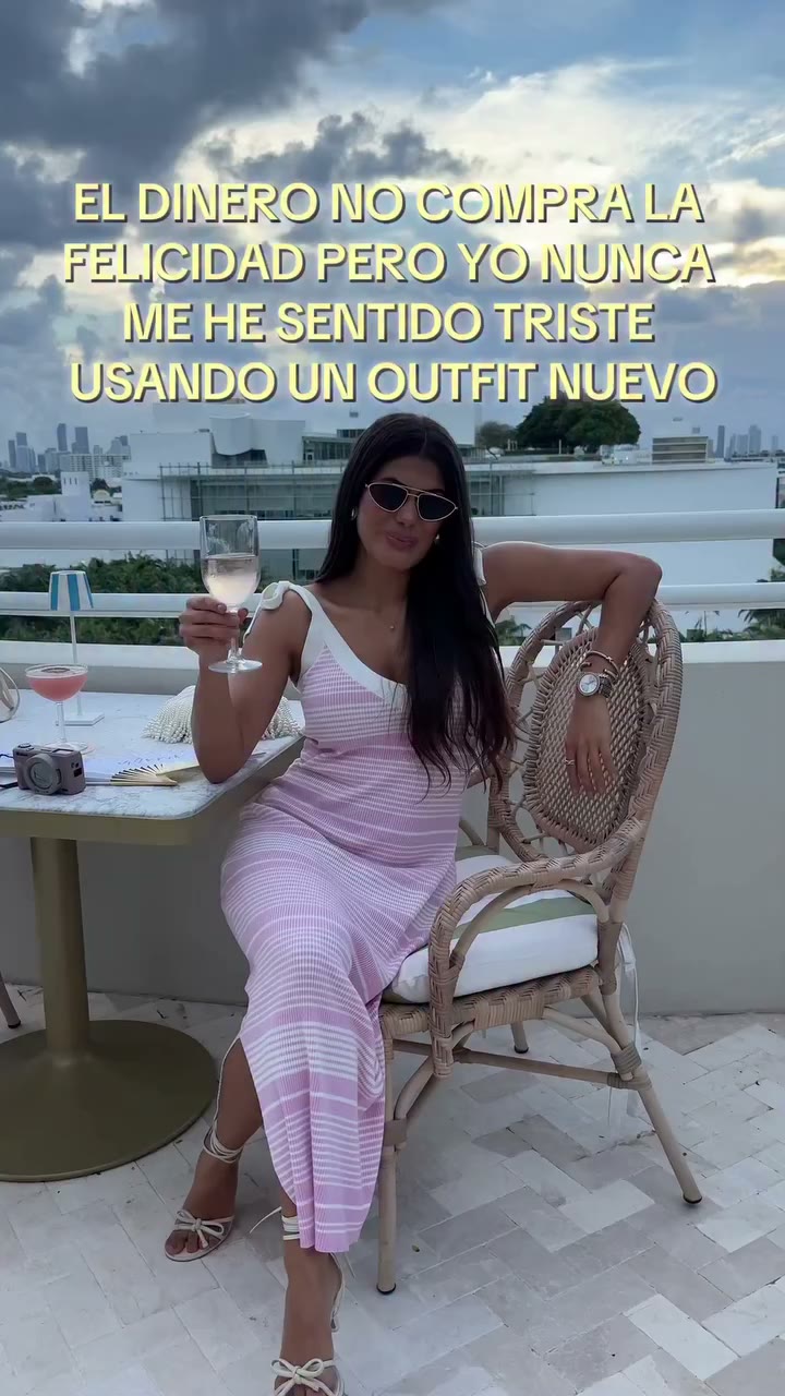 Comenta vestido y te mando el link para que tú también seas feliz 🤌🏽🩷😌…