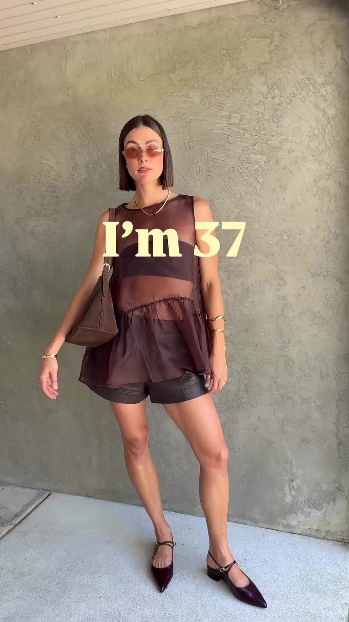 Just a reminder that becoming a mum doesn’t mean your wardrobe has to become…