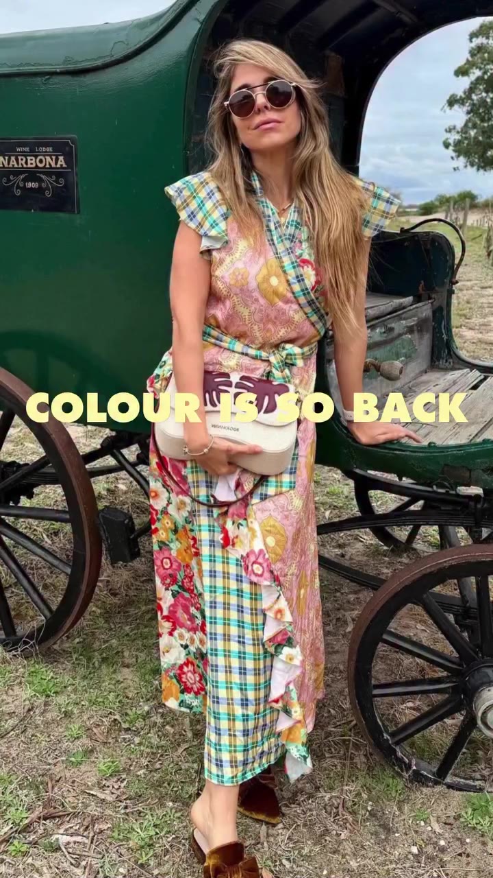Colour is soooo back. We think she never left. 💋🌈 #summerycopenhagen…