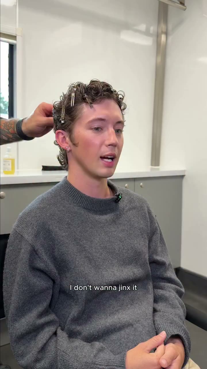 We got ready with @troyesivan and his stylist @marcforne for his new music…