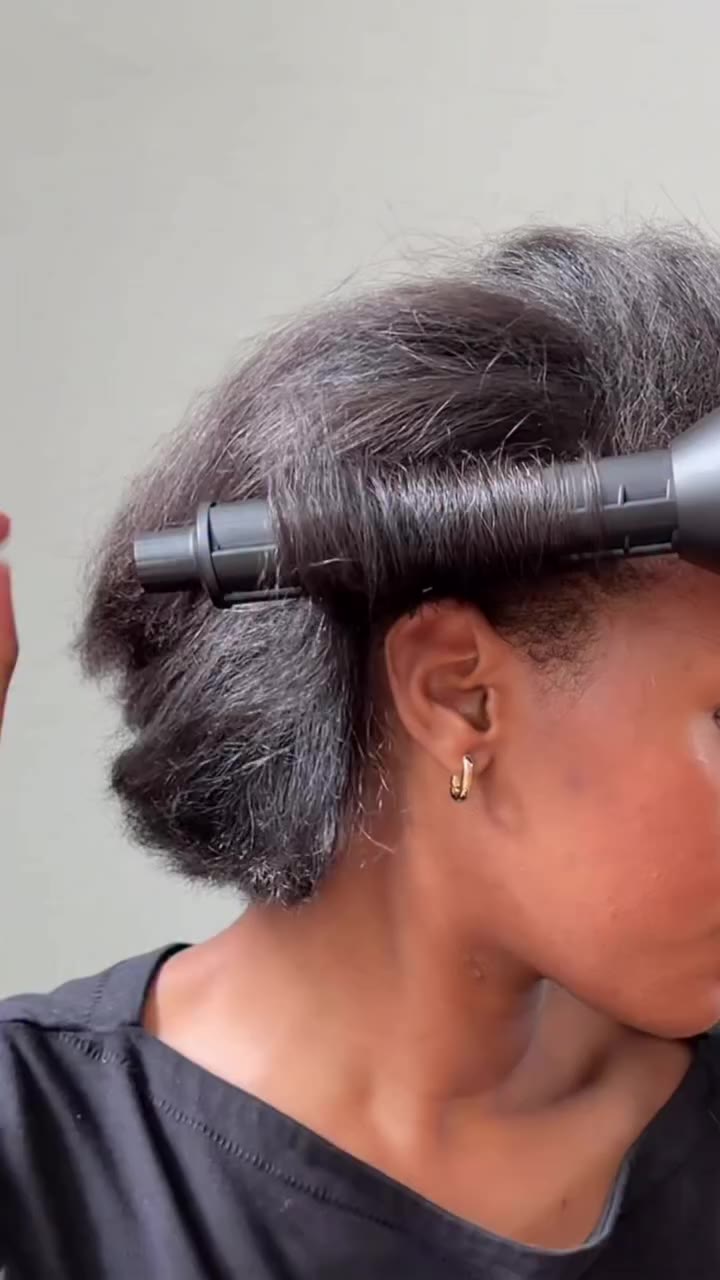 Now that’s what you call volume ☝️ Achieved with the Airshot Pro + Volumizer…