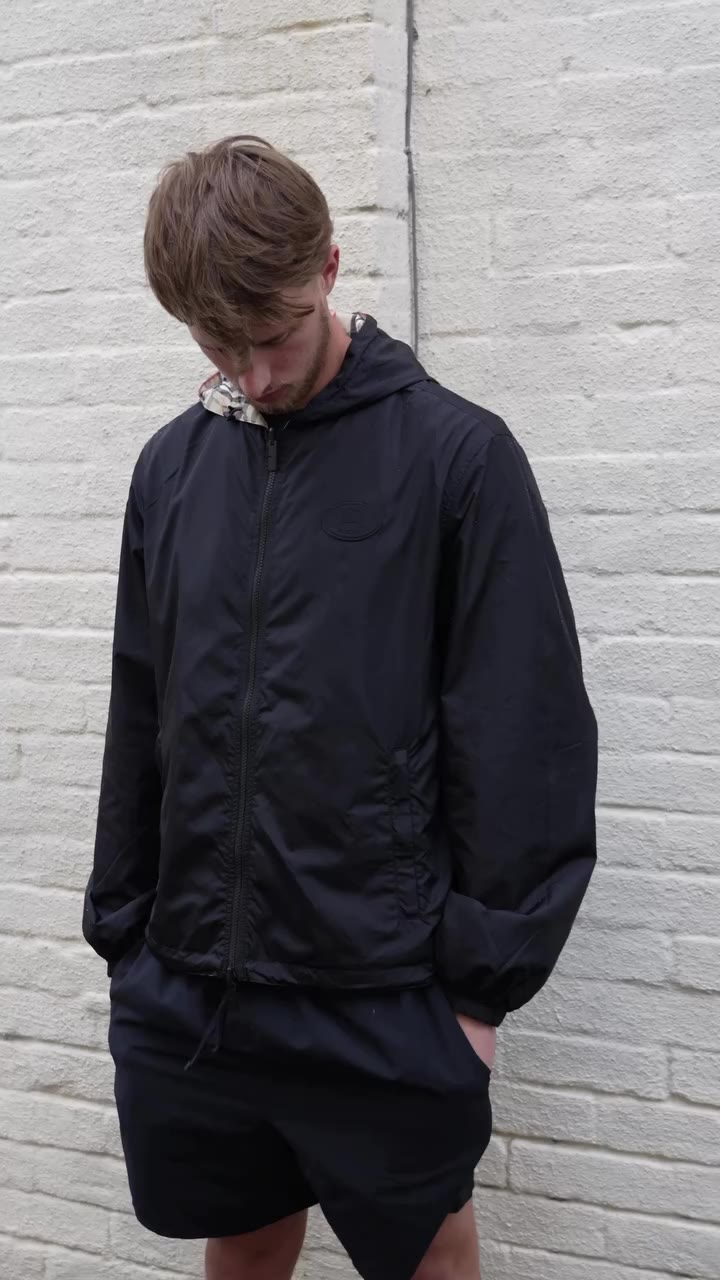 This might be one of the best jackets we’ve got in right now 👀 Perfect for…