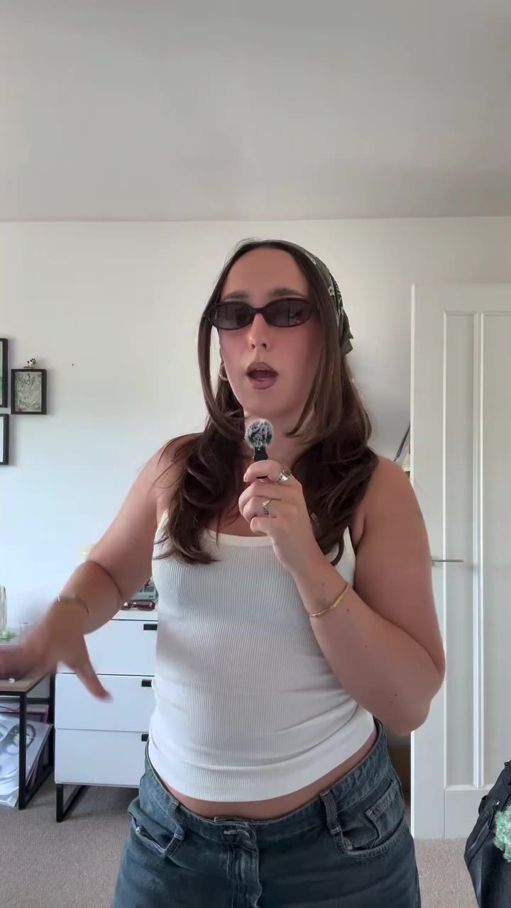 So annoyed my mic didn’t work!! Another place I love finding handbags is…