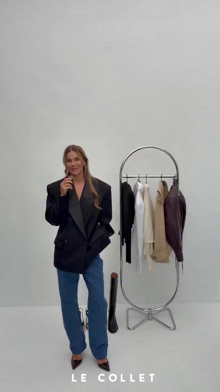 Statement piece, tailored for your closet. Introducing blazer Lorienne.