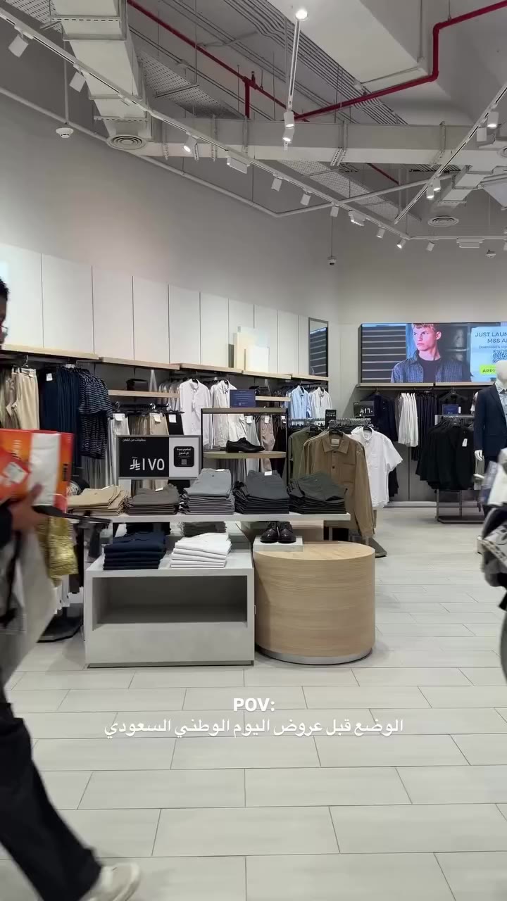 ورا كل ممر مرتب وجاهز على أكمل وجه… فيه كل هالحركة 🏃😂​ ​ قاعدين نجهّز…