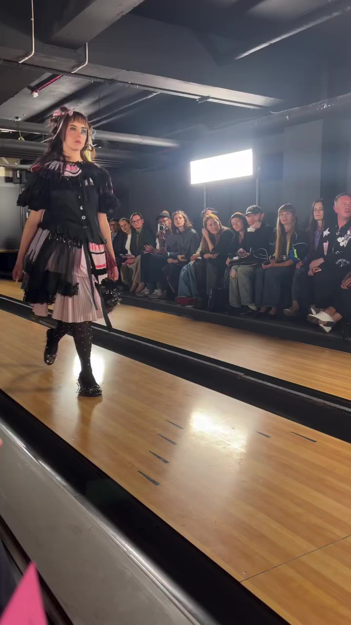 For Spring/Summer 2027, @chopovalowena took a darker turn, summoning witches…