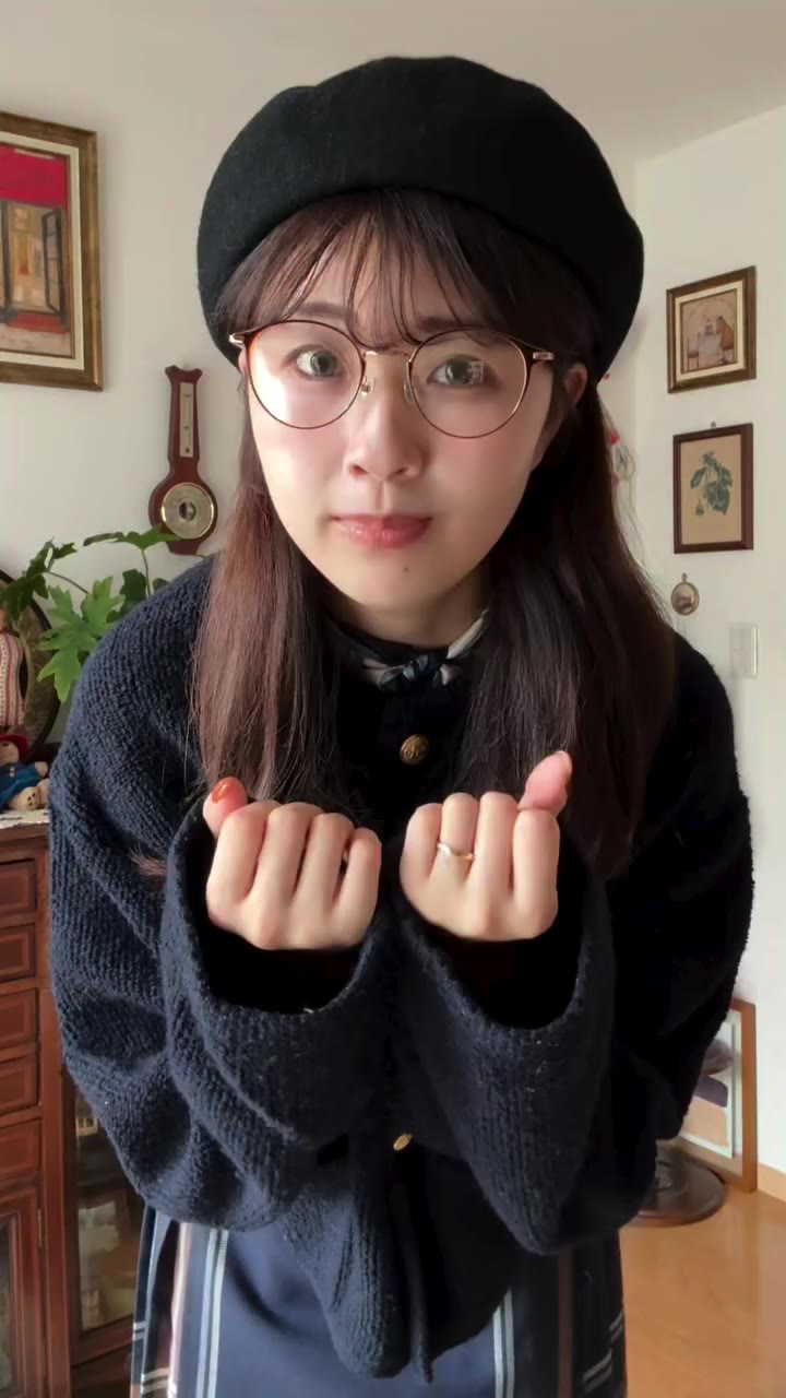 トラッド女子図鑑｜秋に穿きたいスカート🇬🇧🍂🕰 ⁡ ⁡ この秋、大活躍してくれそうなスカートばかり集めました ！…