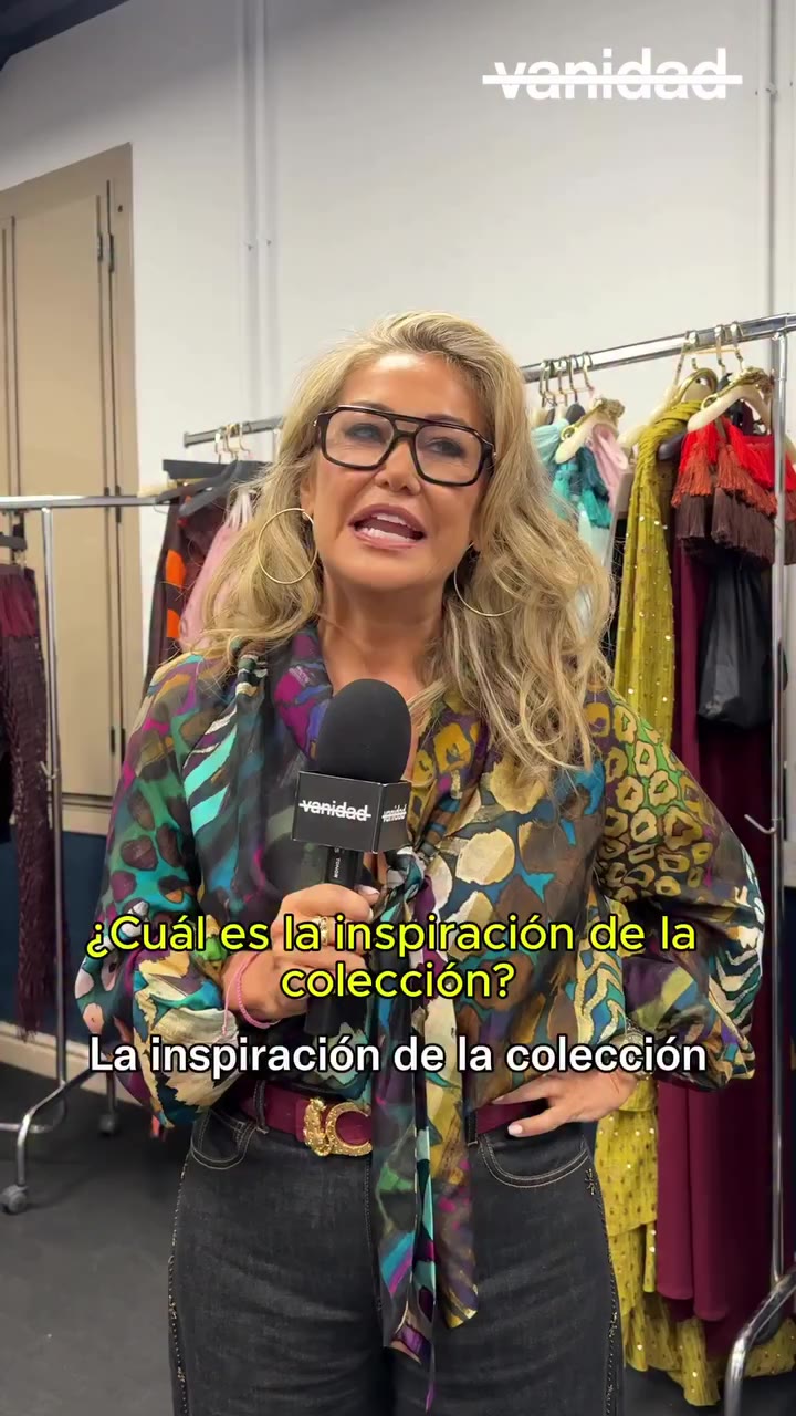 @lolacasademunt apuesta por los estampados, los tonos vibrantes y las siluetas…