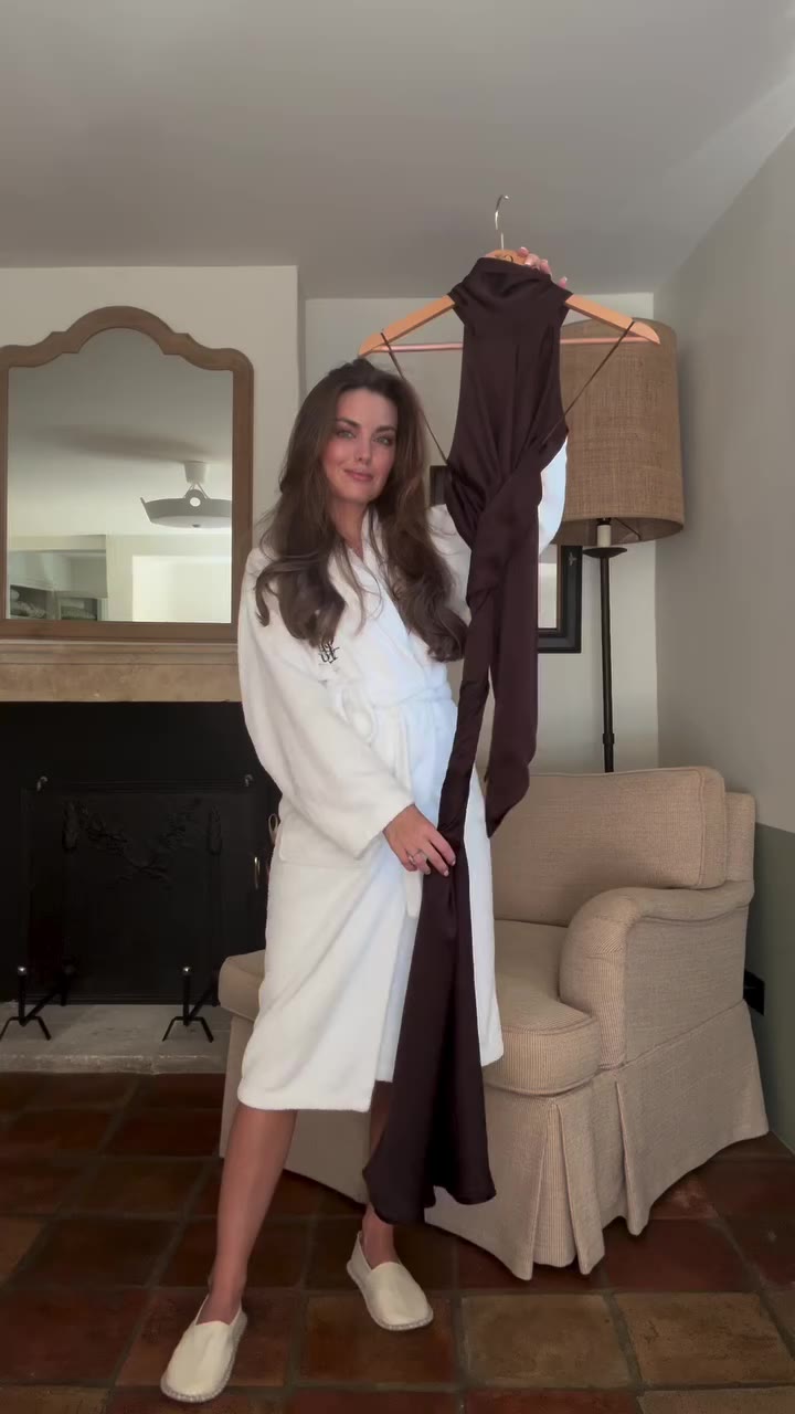 Wedding guest dress of my dreams 🤎