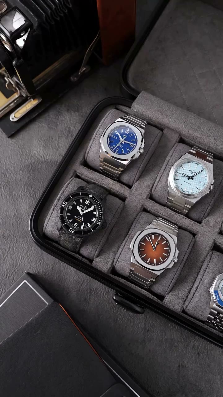 This is the most underrated Swatch collabs, in my opinion. The Ocean of Storms…