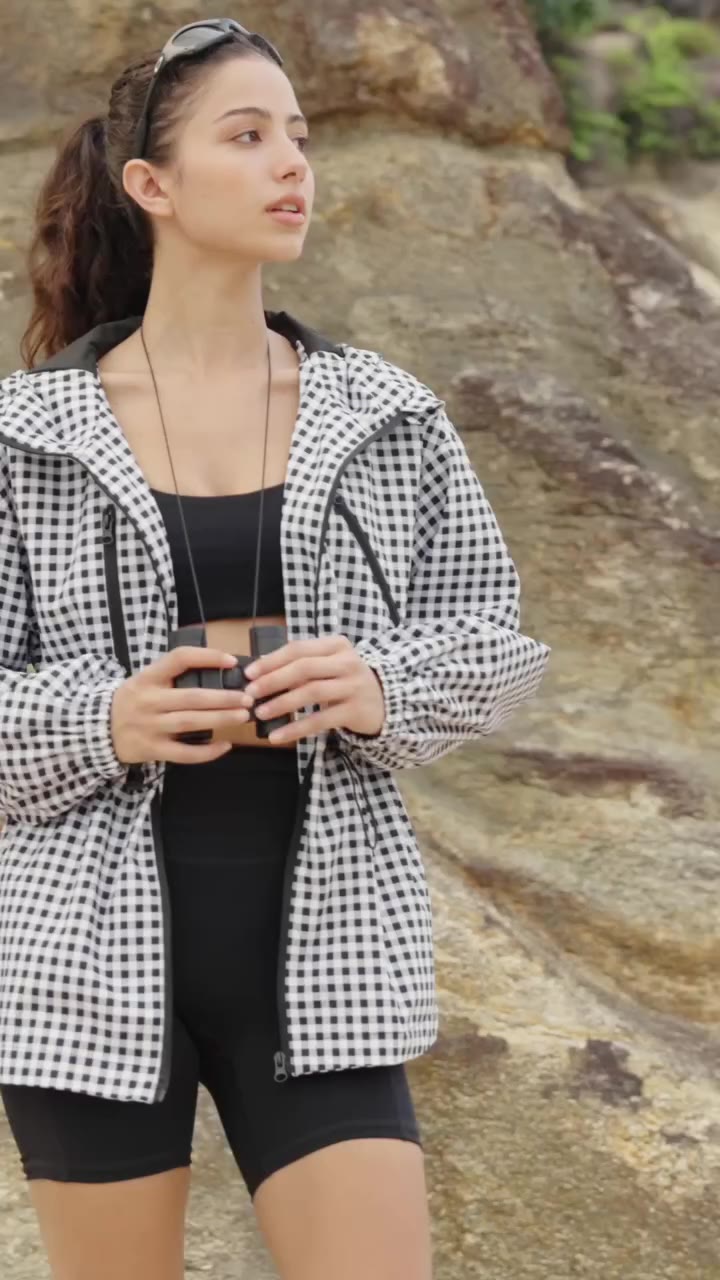 crisp air, easy layers. 🍂⁠ ready for every outdoor plan.⁠ ⁠ #FISOEW…