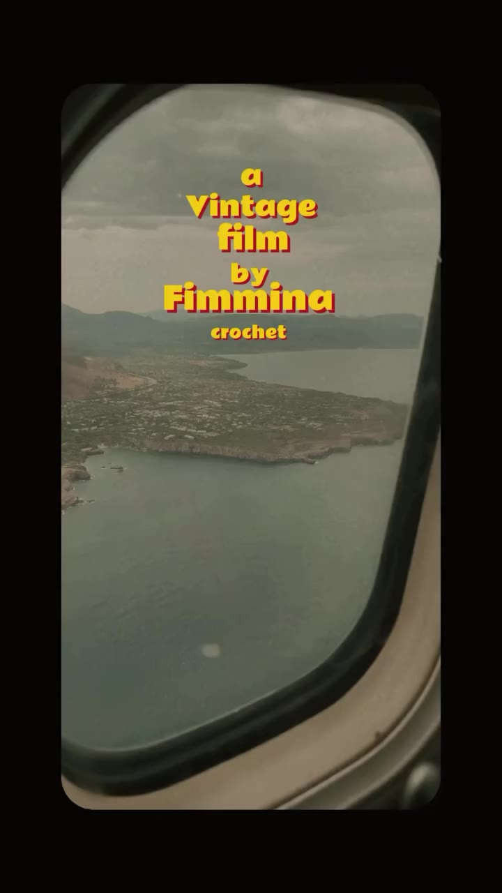 Domenica means video nostalgico dove saluto l’estate e l’isola. Nel video…