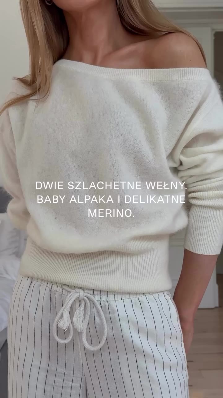 Soglio Sweater in écru. Two noble wools, one refined knit. Baby alpaca and…