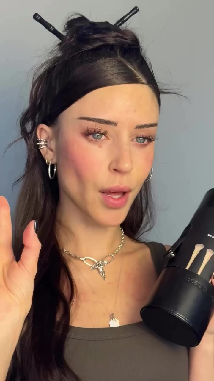 Probando los nominados a los DBS Beauty Awards en maquillaje 💄🏆…
