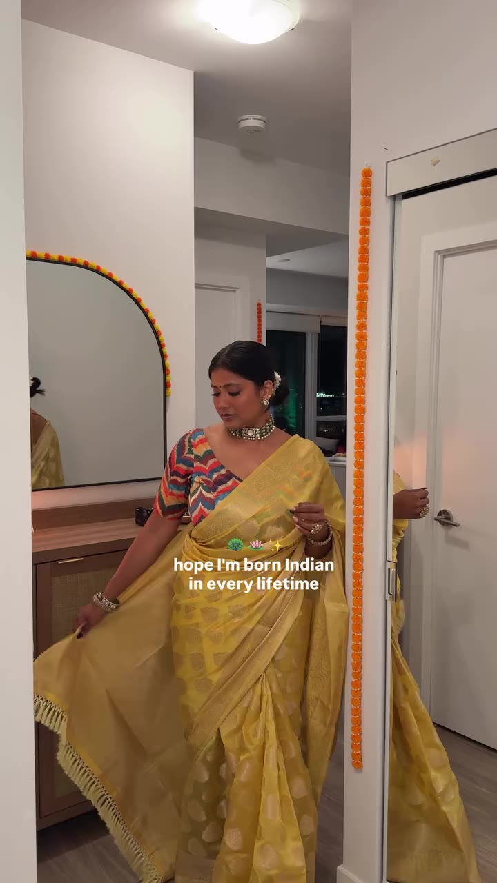 Feminine urge to wear a saree for every occasion 🙊✨♥️ . . . . #torontocreator…