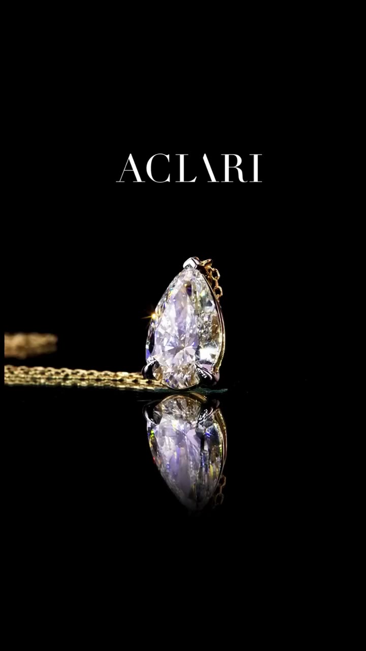 Dress code: diamonds. ✨ #aclaridiamonds #momentsareforever #pearshape…