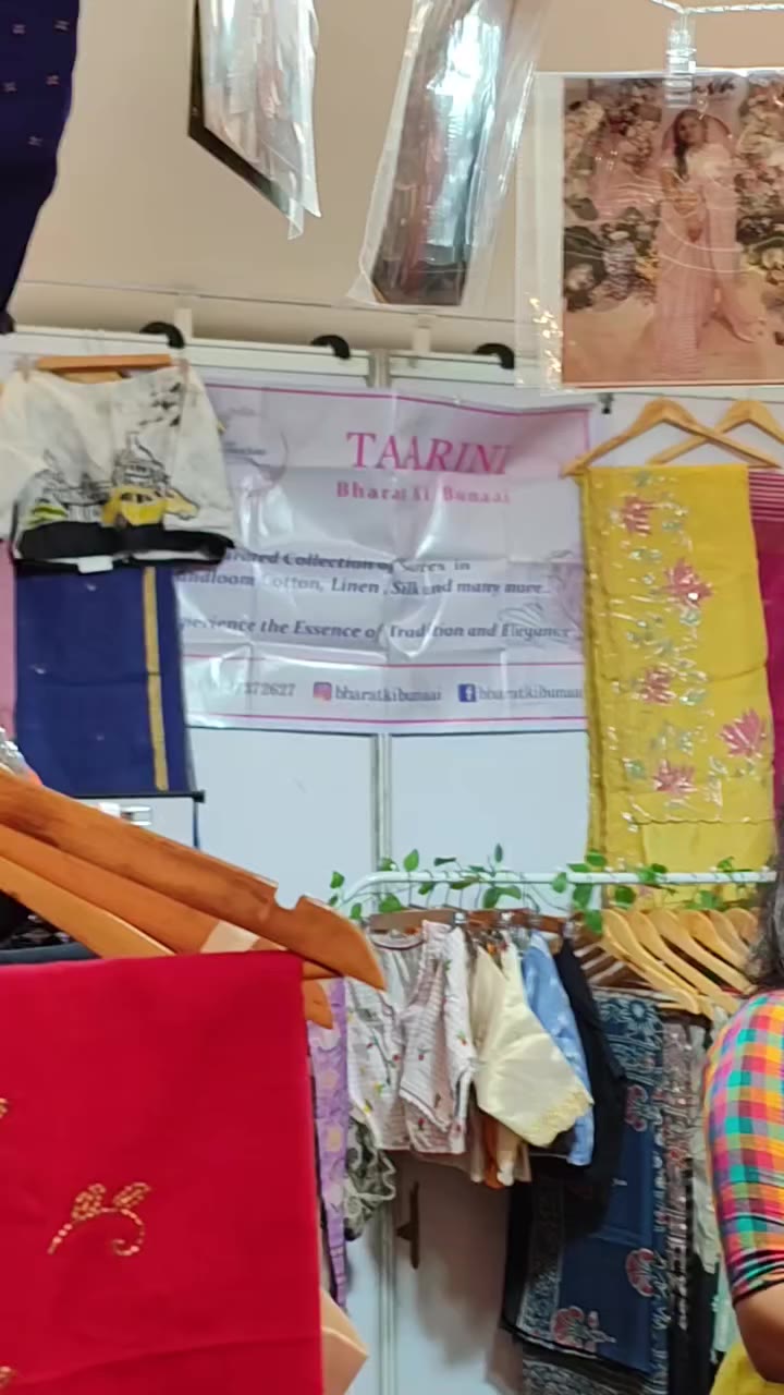 You run a saree business… Someone walks in 👀 You start showing sarees… And…