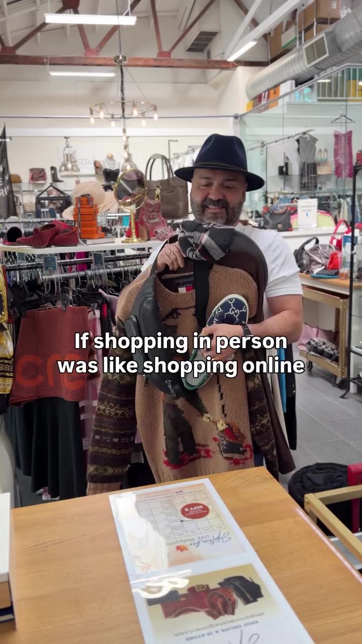 If shopping in person worked like shopping online… 😂👜