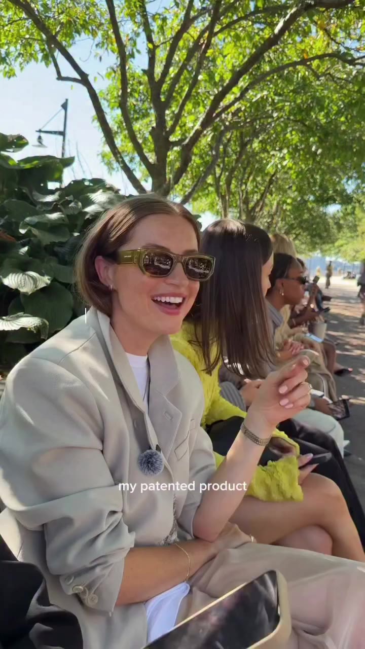 @janewade_ gets it #functionalfashion #aesthetictote #sustainblefashion #nyfw