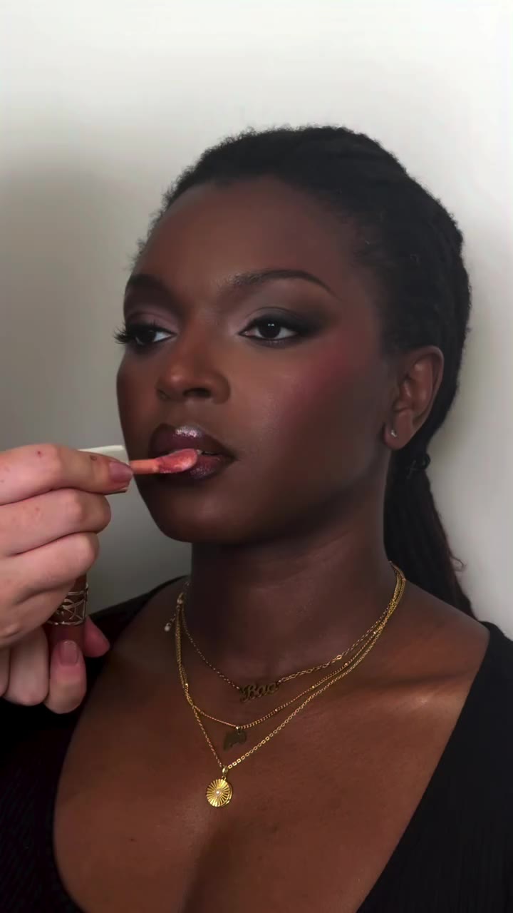 Je suis en roue libre! Modèle @mlle_nuar Produits utilisés : Teint …