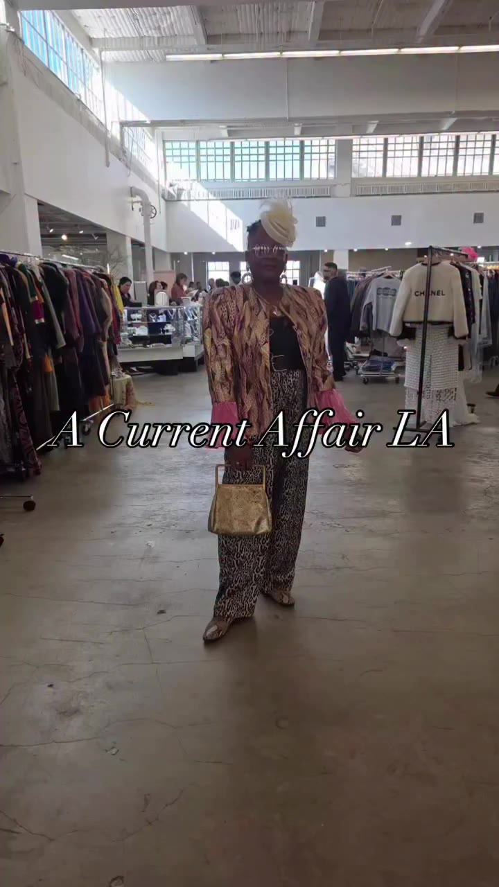 @acurrentaffair LA is always a blast Spending the day with my vintage family…