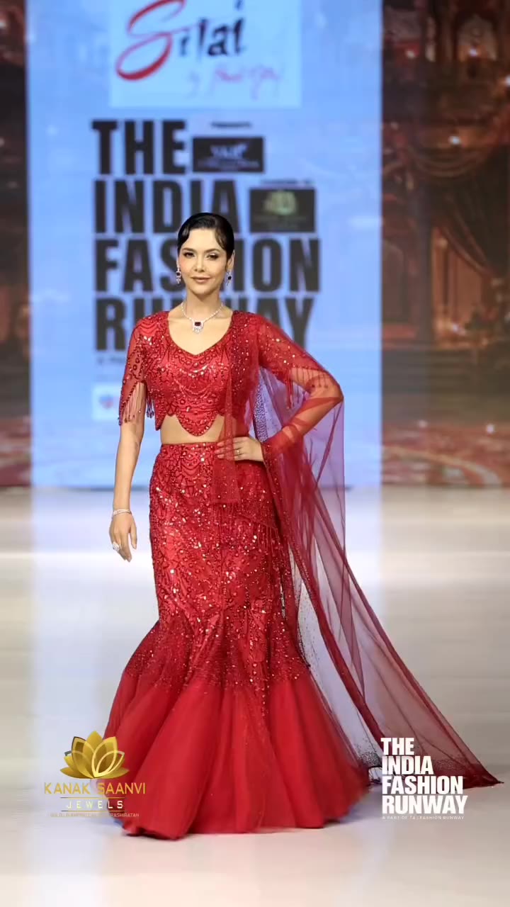 Agra's most glamorous evening! The night shimmered, the jewellery spoke and…