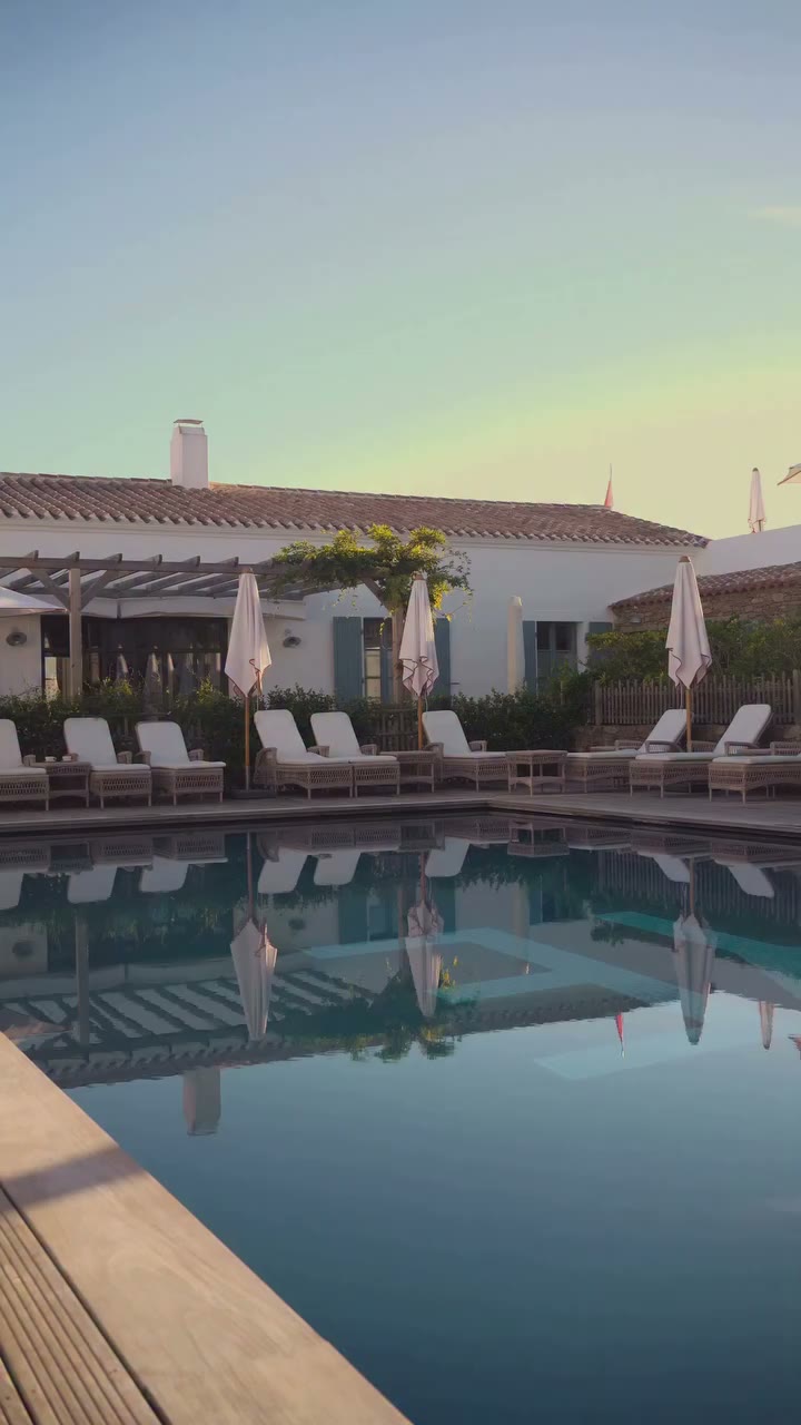 An unforgettable island escape. ✨ Seaside dinners, wellness moments & an…