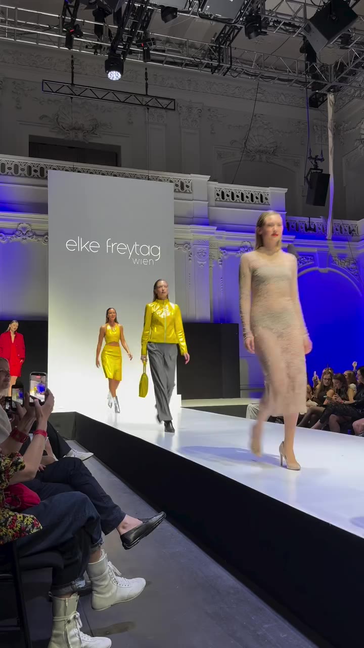 Gestern Abend: WINTER EDITION 26 auf der Vienna Fashion Week. Monate voller…