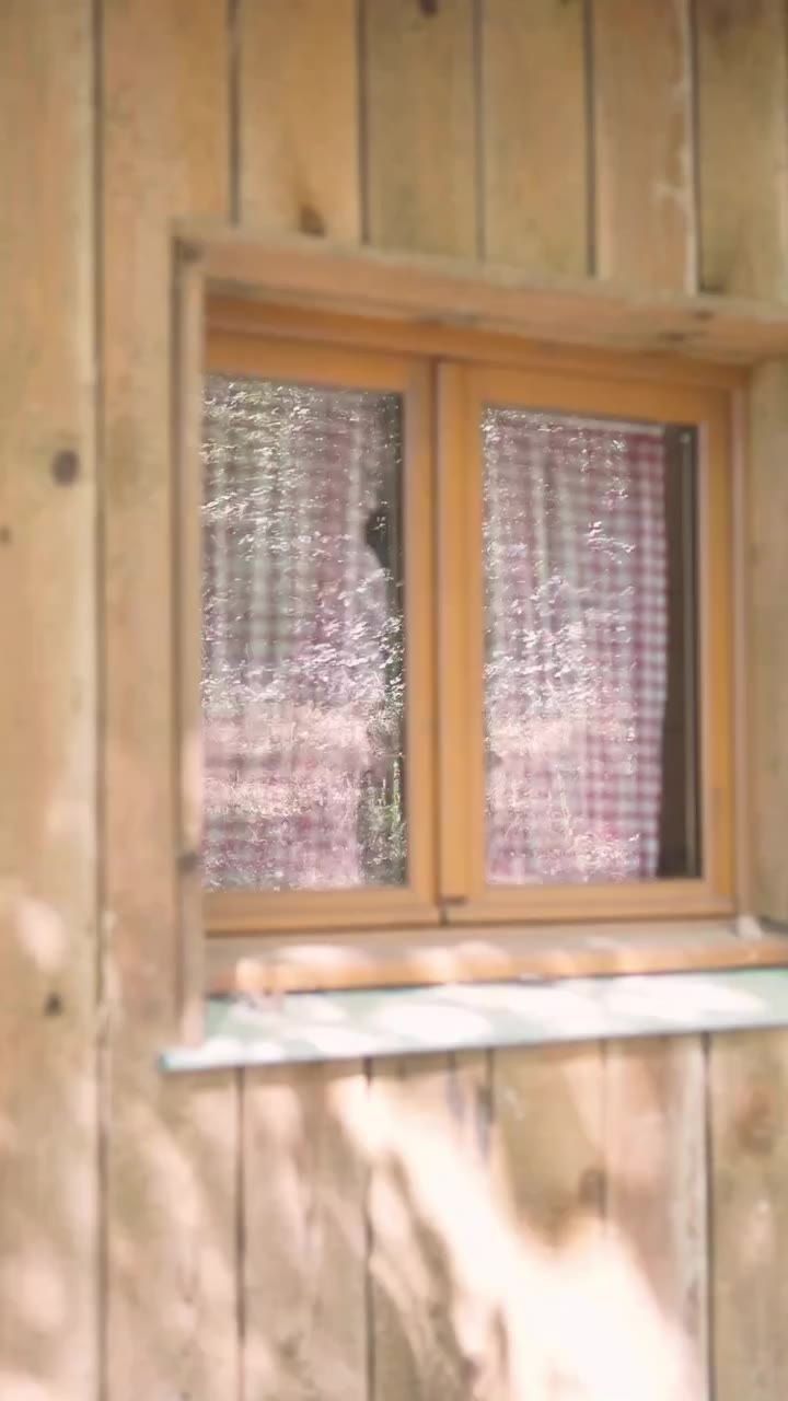 Quelque chose se prépare… 🍂 Une nouvelle saison, de nouvelles couleurs, de…