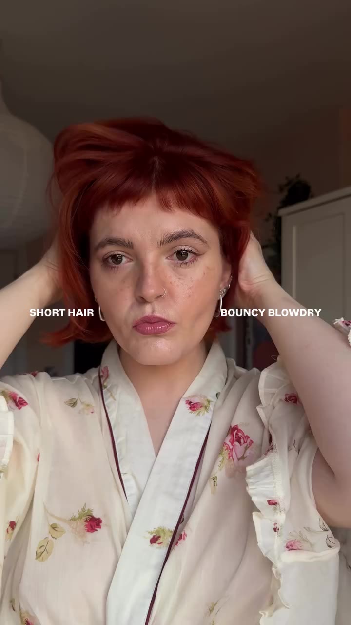 Short hair girls, consider this your reminder that we can have a big bouncy…