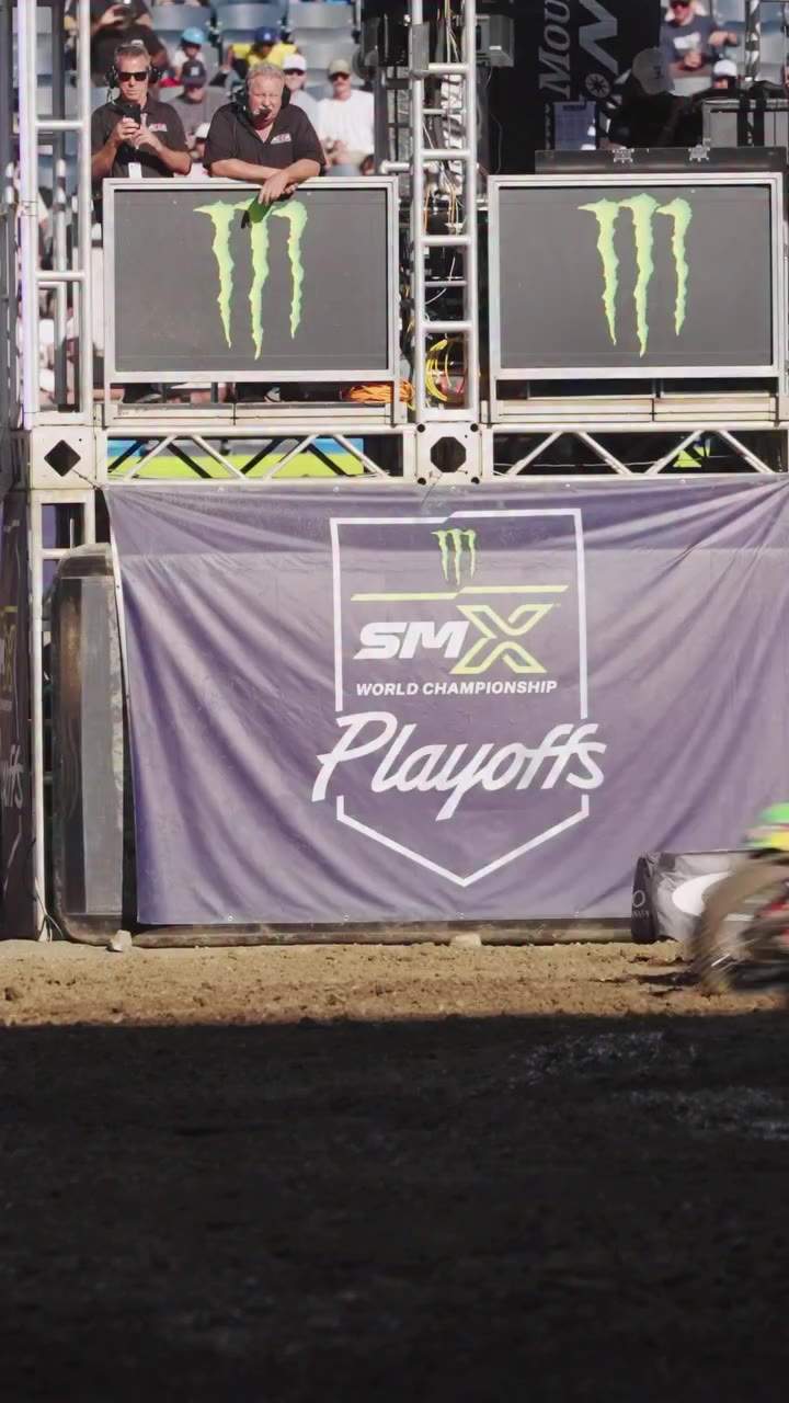 @jorgeprado61 gets it done in LA. One round to go.