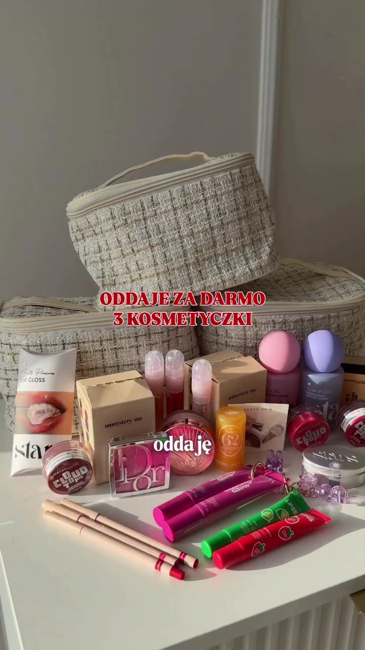 Oddaje 3 kosmetyczki dla moich obserwatorów!🥰 Zasady 💋 obserwuj Nate.beauty…