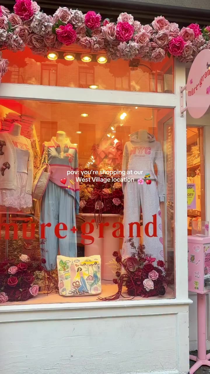 a very good reason to spend the afternoon in the West Village 💗
