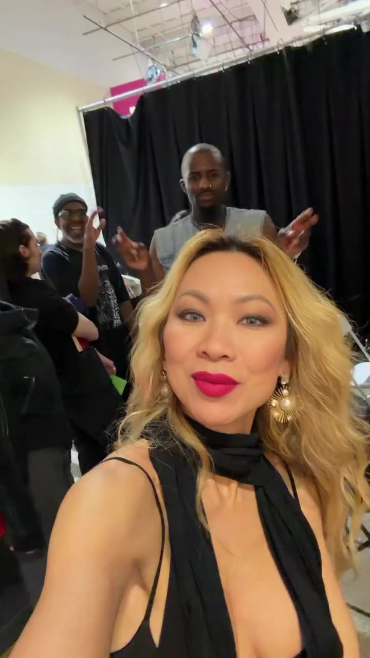 It’s almost that time for my Project Runway FINALE & SHOW recap. Lots of…
