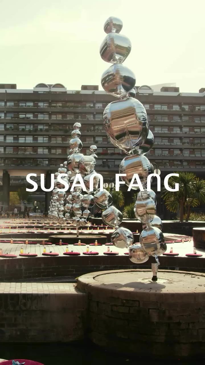 SUSAN FANG SS27 Air•illusion A collection inspired by M.butterfly Show…