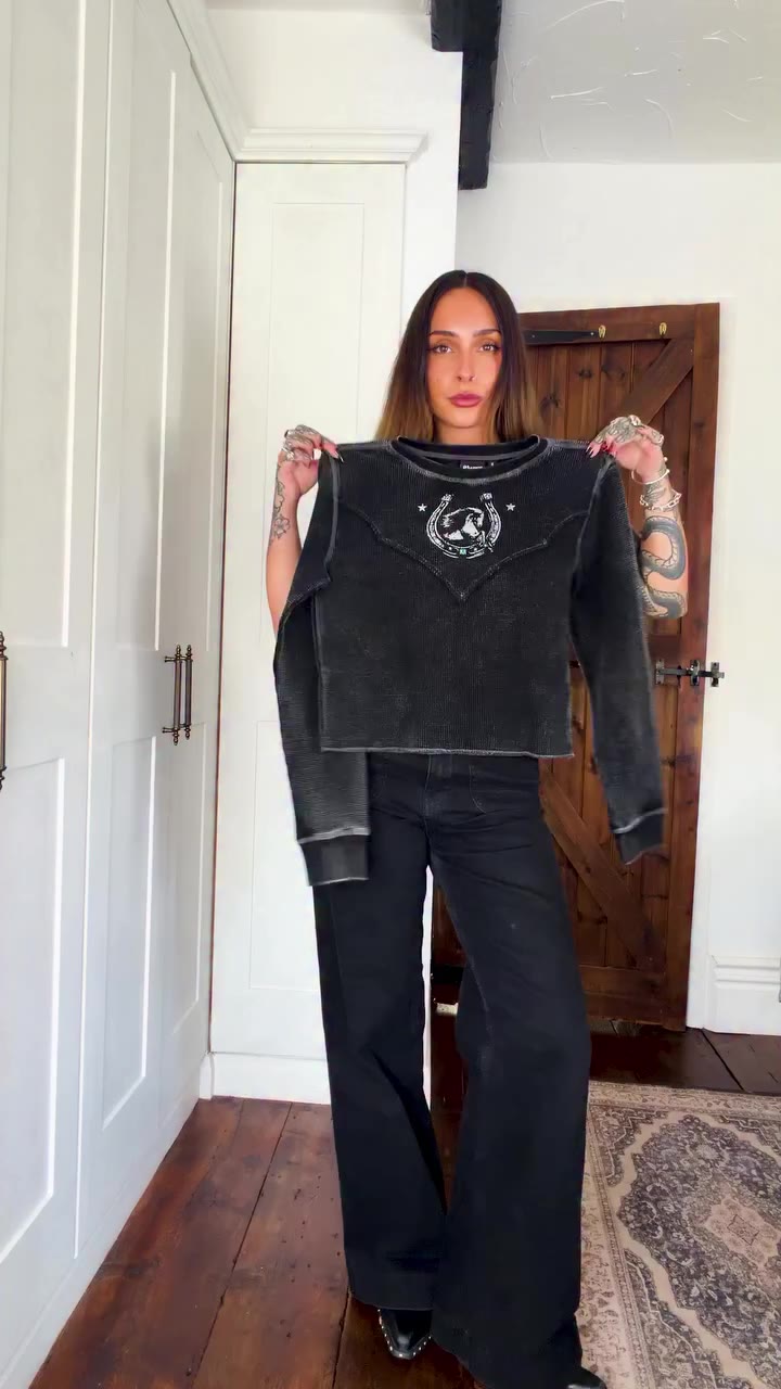 Styling our 3 new gothic western waffle knit tops, perfect for layering as we…