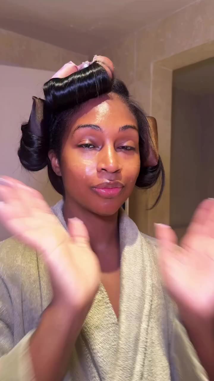 Let’s do my makeup for a wedding in Rome. Rome was soooo hot (like.. scorching…