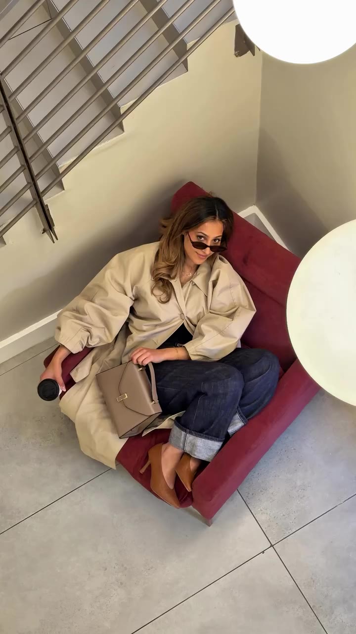 Forget fashionkilla. She’s a #lpbabe 💋 Good shoes, better bags 🤭 The new…