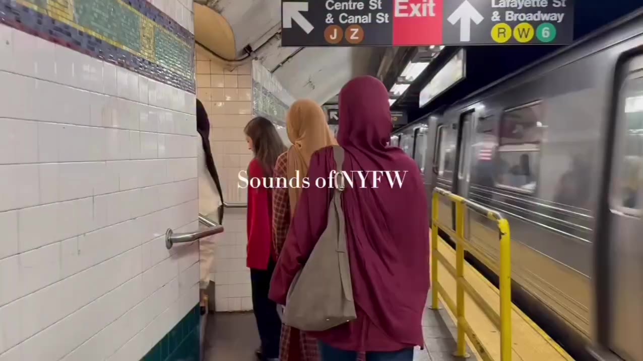 🗽🌃🎤