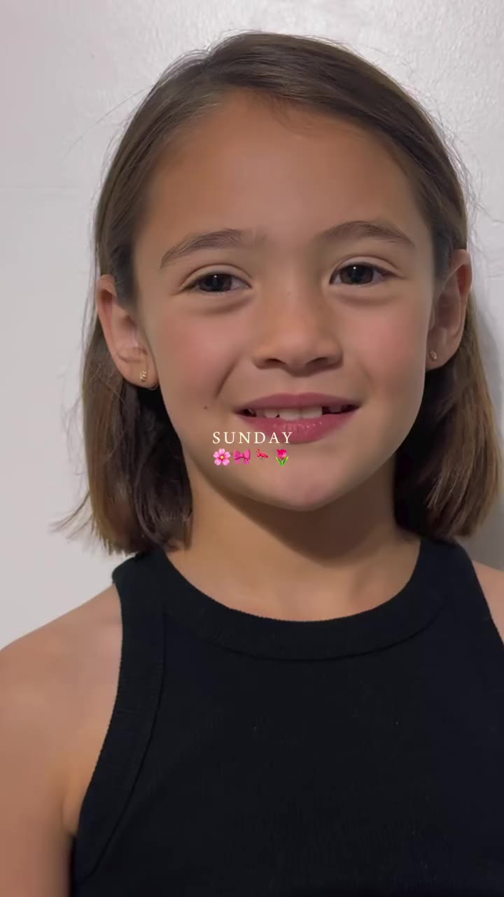 Sundays around here don’t rest! 🎬🤸‍♀️🥎 Started the day filming a self-tape…