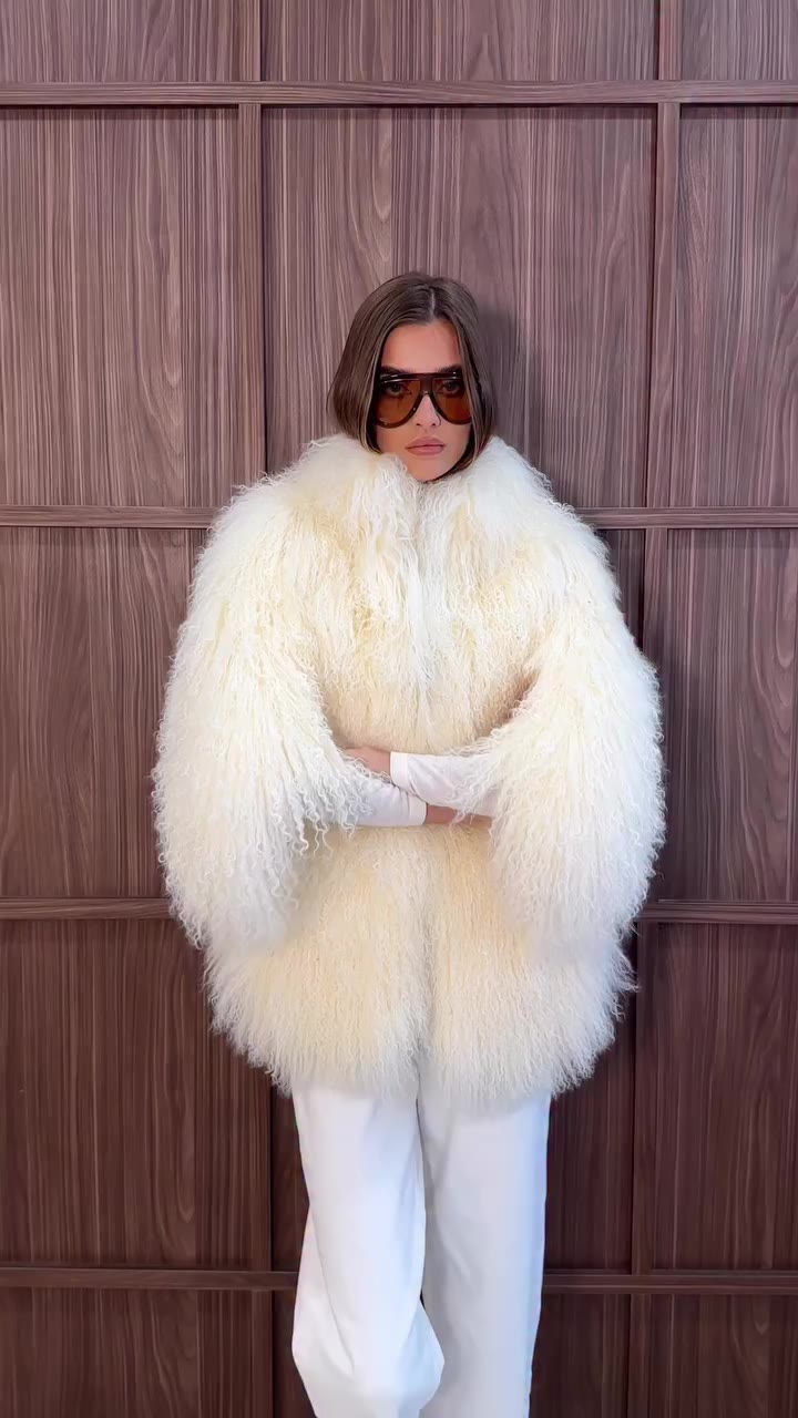 Introducing our latest addition to our Mongolian Fur Collection.. Roberta 🤍…