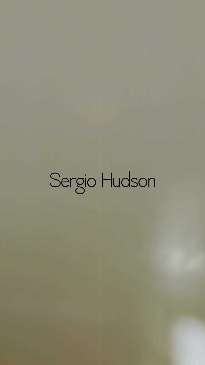 For everyone who missed the show, please enjoy Sergio Hudson Spring/Summer…