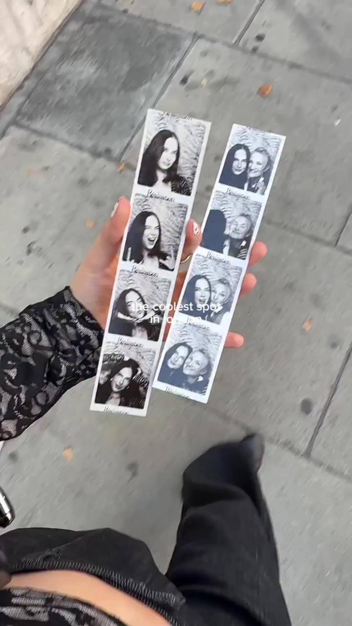coolest spot in the city <3 realisation par london #london #photobooth…