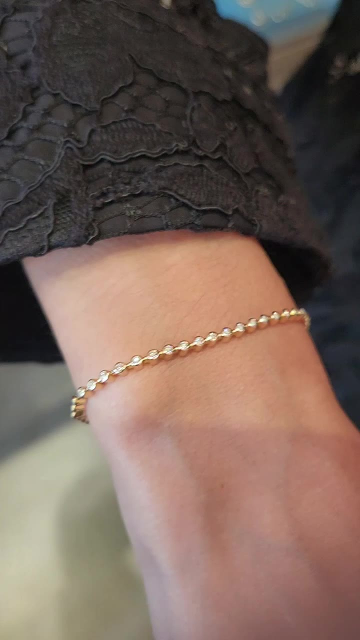 Uno ✨✨ #madeinnewyork #special #diamondbracelet #gorgeous #loveit #love…