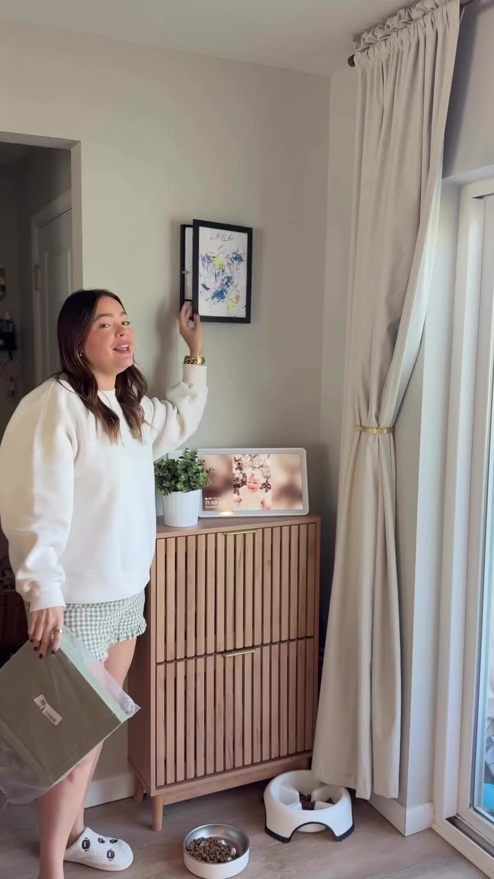 When your fridge doesn’t have magnets and you need a better way to display…