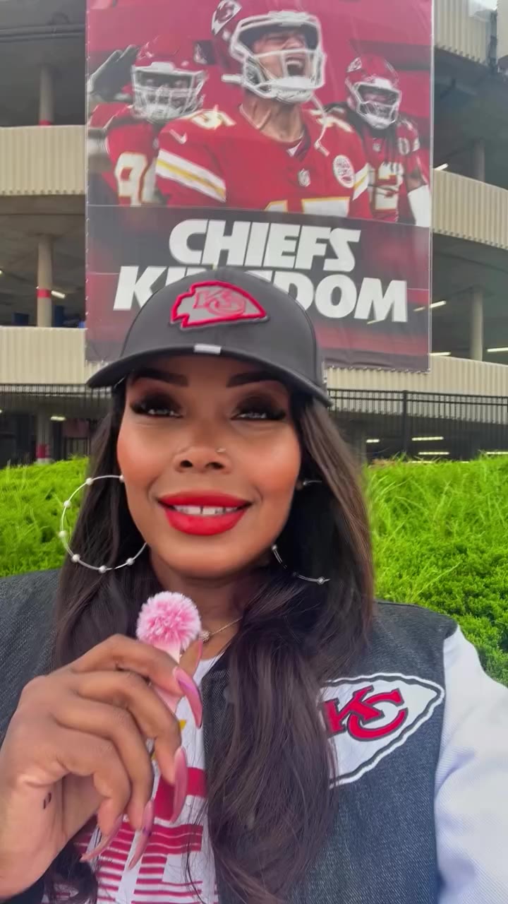 Sunday Night Football. Arrowhead. Let’s talk Chiefs. 👀🏈 Kahlil Benson…