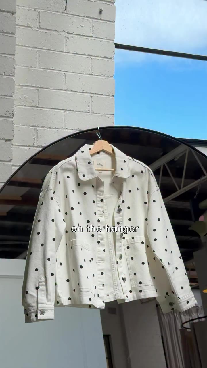 When it looks this good on the hanger and on as well. 🖤🤍 The spot ‘Lola…