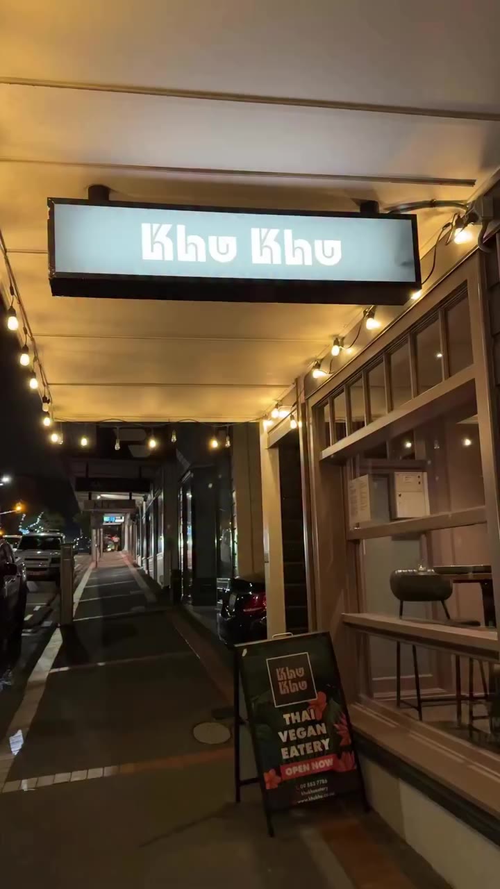 @khukhueatery ‘s new restaurant in Parnell has opened. Absolutely love the…